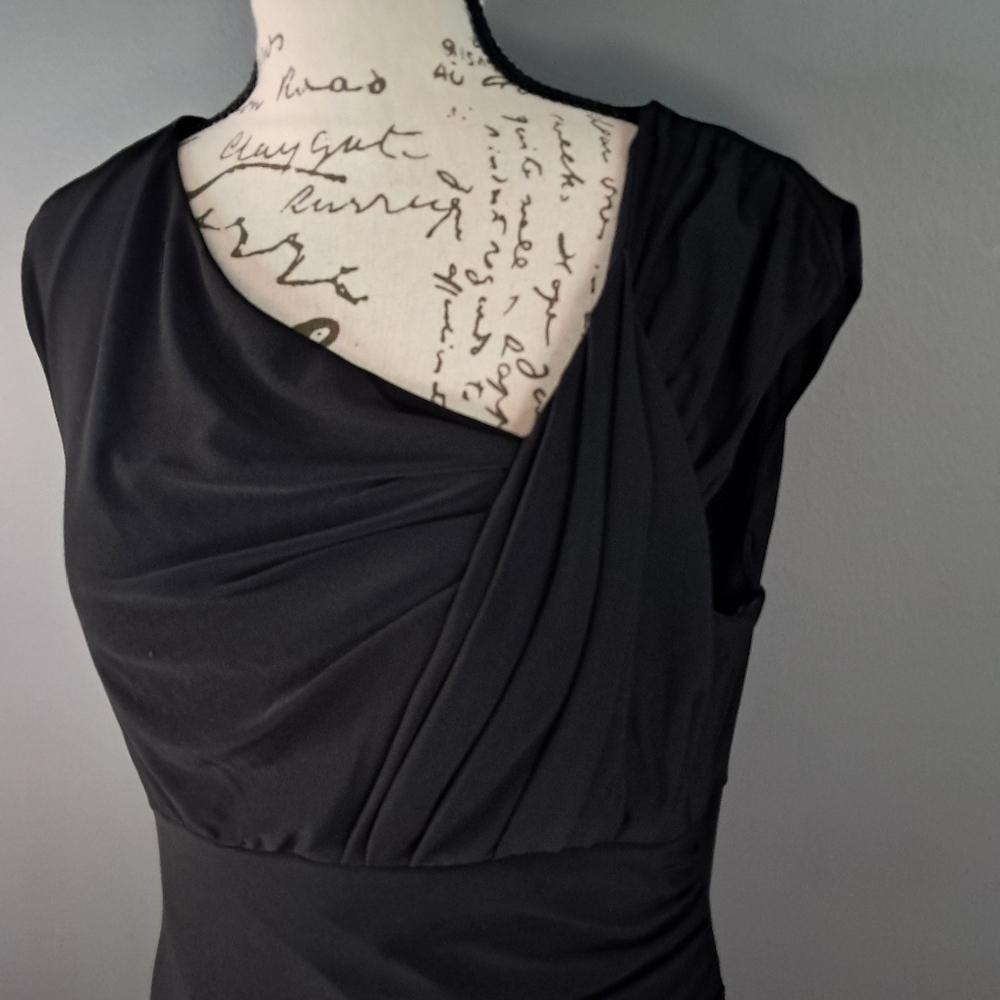 Ralph Lauren Women's Black Ruched Cap Sleeve Asymmetrical Dress Size 10 - Picture 3 of 7